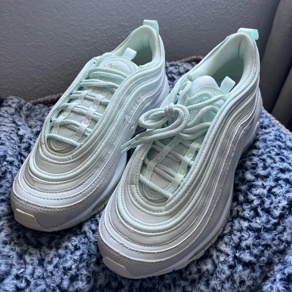 Nike Air Max 97 - Barely Green - Picture 1 of 3